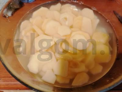 Bulvės su grybais orkaitėje Žingsnis 1