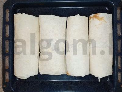 Šavarma su vištiena ir granatų sėklomis Žingsnis 4