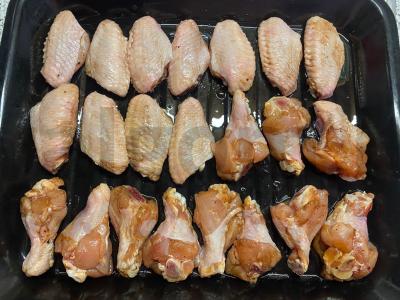 Kepti vištienos sparneliai su austrių padažu Žingsnis 3