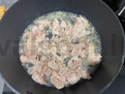 Grikiai su vištienos troškiniu Žingsnis 2