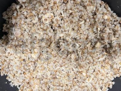 Grikiai su vištienos troškiniu pagrindine nuotrauka