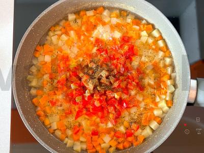 Daržovių troškinys vaikams Žingsnis 3