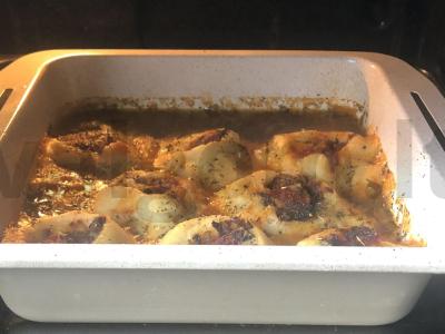 Bulvių košė ir grybų suktinukas pagrindine nuotrauka