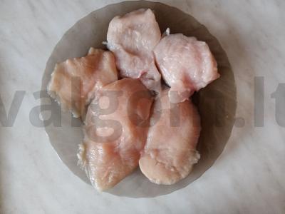 Vištienos kotletai džiūvėsėliuose Žingsnis 1