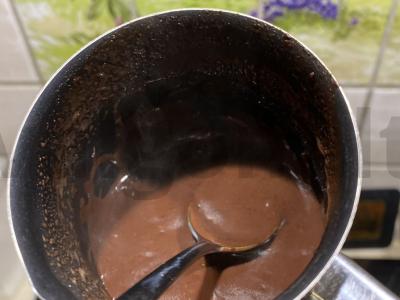 Varškės desertas su juoduoju šokoladu Žingsnis 2