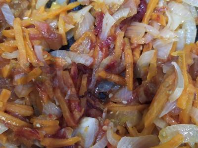 Daržovių burokėlių sriuba su mėsos sultiniu Žingsnis 1