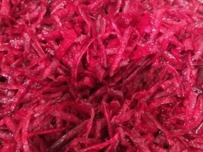 Daržovių burokėlių sriuba su mėsos sultiniu Žingsnis 2