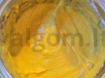 Didelis medaus pyragas. Žingsnis 3