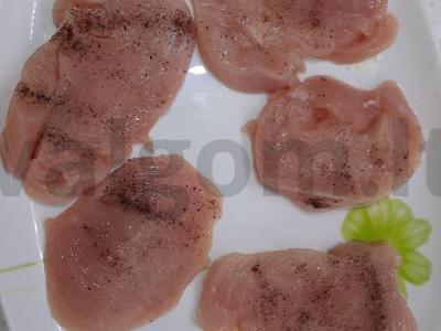 Vištienos krūtinėlė tešloje Žingsnis 2