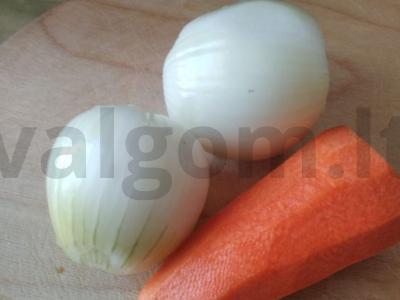 Sriuba su jautiena su kaulu, pomidorais ir bulvėmis Žingsnis 3