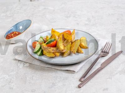 Orkaitėje keptos bulvių skiltelės pagrindine nuotrauka