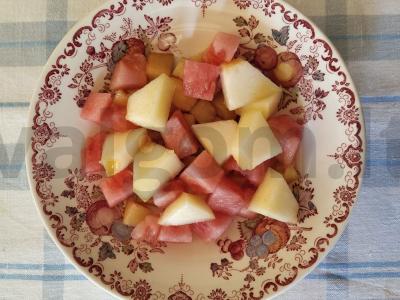 Vaisių salotos su padažu Žingsnis 4