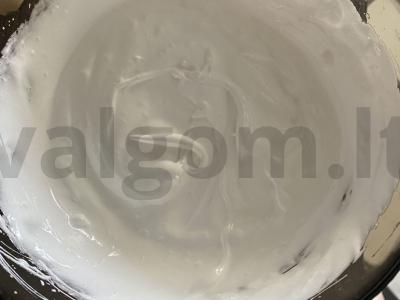 Tortas biskvitas Žingsnis 1