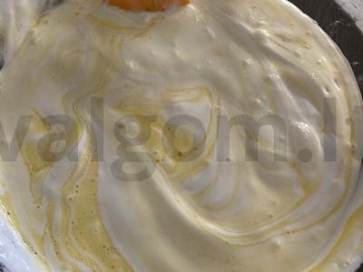 Tortas biskvitas Žingsnis 3