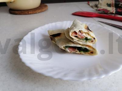 Žuvies ritinėlis pagrindine nuotrauka