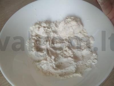 Tingūs varškės koldūnai su vanile Žingsnis 4