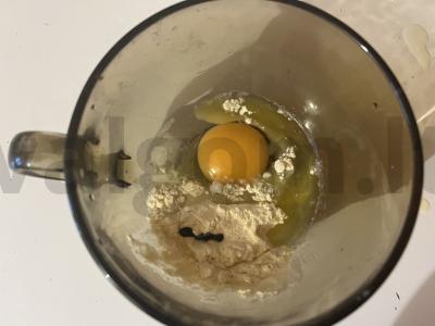 Mėlyni vafliai vaikams "Grille". Žingsnis 1