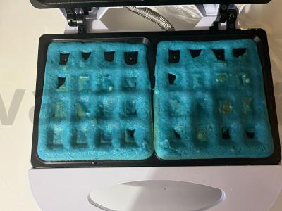 Mėlyni vafliai vaikams "Grille". Žingsnis 3