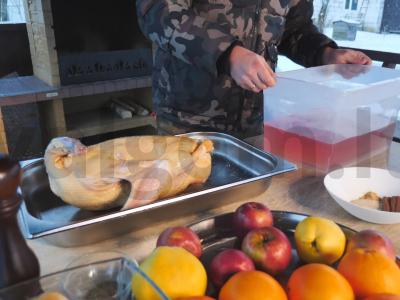 Kalėdų žąsis - grilio ir orkaitės receptas Žingsnis 4