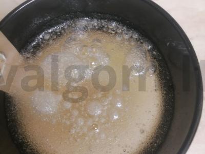 Blynų tortas su grietine ir vaisiais Žingsnis 7