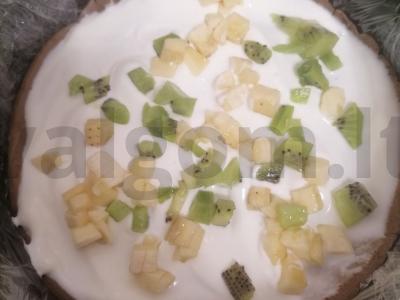 Blynų tortas su grietine ir vaisiais Žingsnis 12