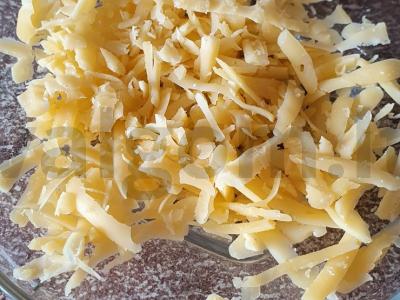 Karštas sumuštinis mikrobangų krosnelėje. Žingsnis 3