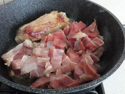 Kalakutienos troškinys su bulvėmis Žingsnis 2