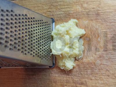 Švelnūs blyneliai su žalumynais Žingsnis 2