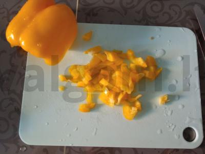 Vitaminų salotos sultingos Žingsnis 3