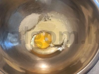 Sausainiai su kukurūzų kruopomis Žingsnis 2