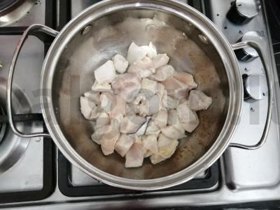 Ramen su vištienos filė, česnakais ir žolelėmis Žingsnis 3