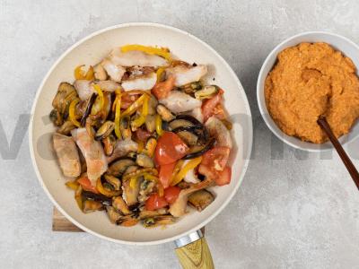 Jūros gėrybių troškinys su gruziniška plokštainiu Žingsnis 4