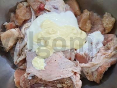 Vištiena grietinės ir majonezo padaže orkaitėje Žingsnis 3