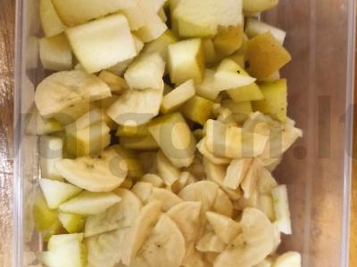 Jogurto desertas su bananais ir mandarinais Žingsnis 1