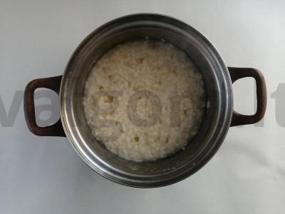 Ryžių troškinys su sultinga vištiena Žingsnis 1