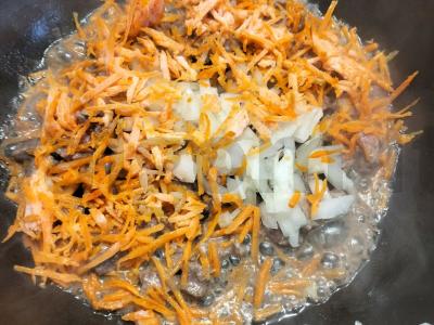 Ryžiai, troškinti su jautiena ir moliūgais Žingsnis 3