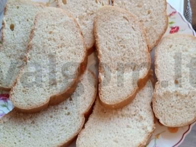 Sumuštiniai su sūriu ir česnaku Žingsnis 1