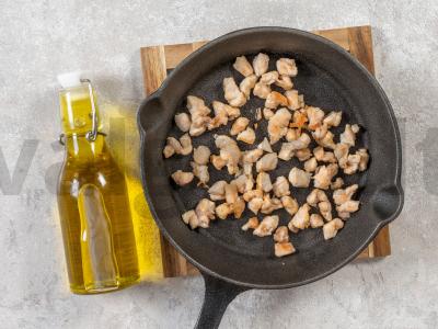 Vištiena tartaletėse orkaitėje Žingsnis 1