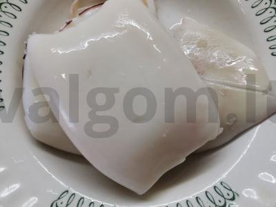 Salotos su kalmarais ir vištiena Žingsnis 2