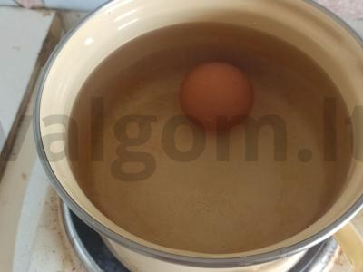 Bulvės su kiaušiniu ant kefyro Žingsnis 1