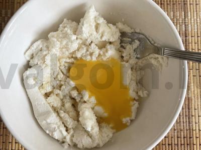 Švelnūs sūrio pyragėliai iš ryžių miltų Žingsnis 2