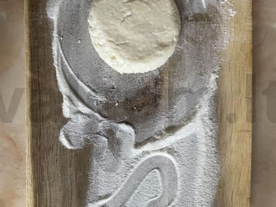 Švelnūs sūrio pyragėliai iš ryžių miltų Žingsnis 5