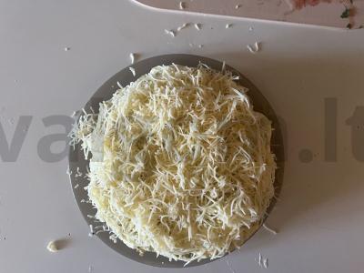 Užkandžių pyragas su cukinijų tešlos plutelėmis Žingsnis 11