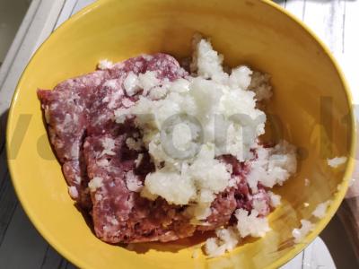 Sultingi naminiai koldūnai su kiaulienos ir jautienos faršu Žingsnis 2