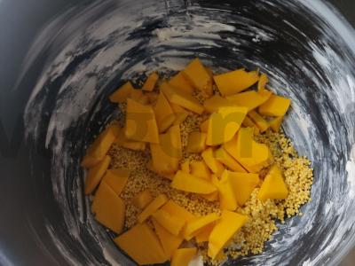 Multicooker keptuvėje virta sorų košė su moliūgais Žingsnis 3