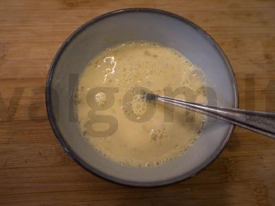 Avižinių dribsnių blynas su kondensuotu pienu Žingsnis 3