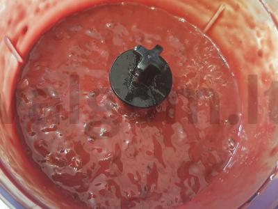 Kepenų pyragas su krapais ir česnakais Žingsnis 1