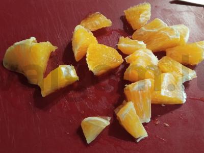 Burokėlių ir apelsinų salotos Žingsnis 2