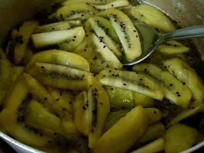 Kivių uogienė pagal močiutės receptą Žingsnis 3