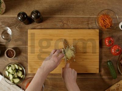 Šavarma su vištiena, pekino kopūstais ir adžika Žingsnis 2